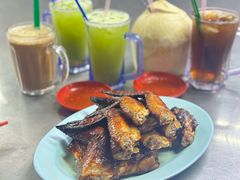 -黄亚华小食店(Jalan Alor)
