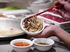 -八合里牛肉火锅(上海世茂广场店)