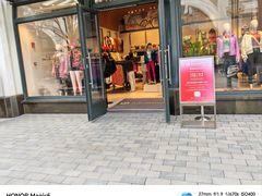-lululemon(比斯特购物村店)