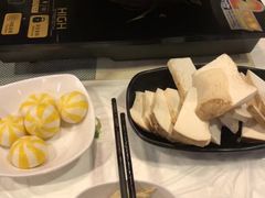 -鲜入围煮花胶鸡海鲜火锅
