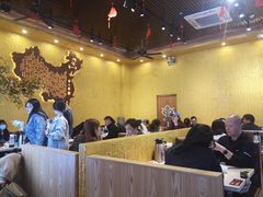 大堂-蜀八婆鲍鱼鸡煲虾(宝安坪洲店)