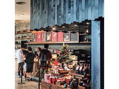 -星巴克臻选(广州高德置地秋广场店)