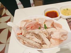 -洪氏嗨捞·广东猪肚鸡·椰子鸡火锅(西咸万象城店)