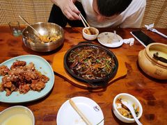 -小木屋米酒店总店