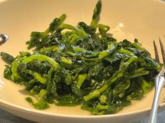 清炒豌豆苗-绿波廊(豫园店)