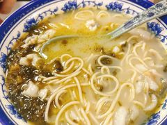 -明呈黄鱼面馆(斜土路店)