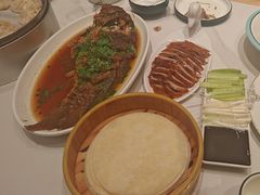 -梅利汴京烤鸭•开封豫菜地标店(晋安路店)