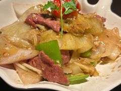 -大头虾越式风味餐厅(光明广场店)