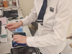 -J-Optical佳视明眼镜·蔡司视觉(青岛金茂览秀城店)