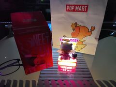 -泡泡玛特POPMART(上海环球港店)