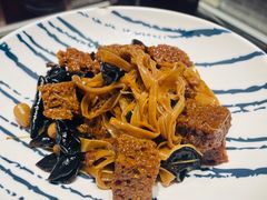 -梅龙镇酒家(南京西路总店)