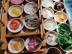 -双桥园·云南过桥米线(古城南门店)