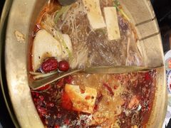 -沸炉重庆老火锅(军事博物馆店)