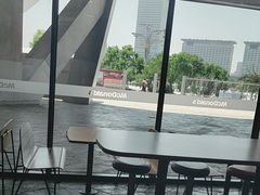 -麦当劳(国家体育场南路店)
