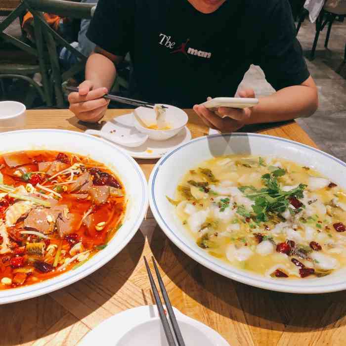 新梅华餐厅(吴江吾悦广场店)