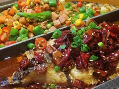 -令狐冲烤鱼·烧菜馆(达明店)