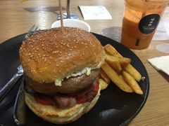 -HELLO 27 意面·沙拉·帕尼尼