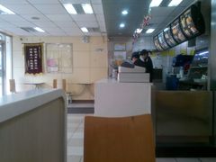 -华莱士·全鸡汉堡(艳粉店)