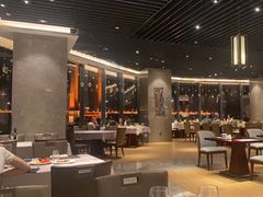 -武汉世茂希尔顿酒店·汇·全日餐厅