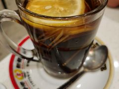柠檬可乐煲姜-香港新发烧腊茶餐厅(水围店)