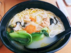 -三千粉牛肉米粉(来客茂店)