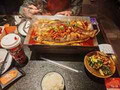 -鸣记脆皮烤鱼·海鲜烤鱼(亿合城店)
