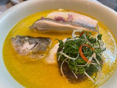 -港丽餐厅(来福士店)