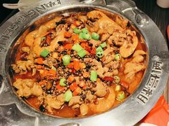 -胖哥俩肉蟹煲(湖滨银泰in77店)