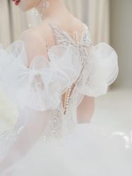 -莫小姐婚纱