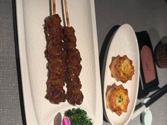 -左庭右院鲜牛肉火锅黑金店(陆家嘴中心店)