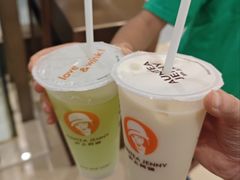 -沪上阿姨·精选茶饮(龙湖滨江天街店)