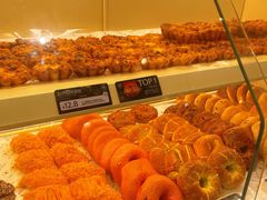 -HOT CRUSH趁热集合·现烤面包(环球港店)