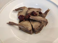 椒麻乳鸽-金美华轩(东方路齐鲁店)