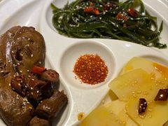 辣卤拼盘-守柴炉烤鸭(科华中路王府井店)