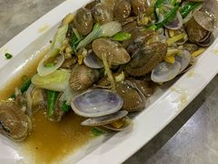 -四川小胡子海鲜(丁村万人海鲜广场店)