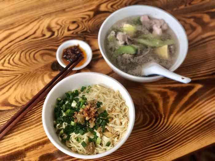 揭阳新亨手工面-"一人吃,喜欢吃面,手工面比较薄,面较筋道.