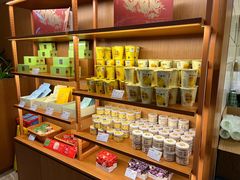 -奈雪的茶(皇庭广场店)