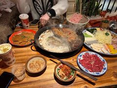 -周小明火锅(黑金冠社区店)