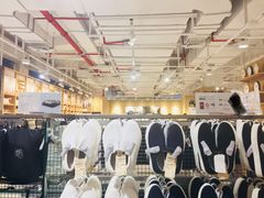 店内环境-MUJI无印良品(恒力MALL店)