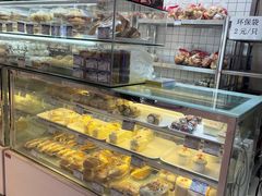 -白玉兰食品甜凤店(合生汇店)