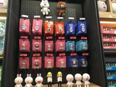 -LINE FRIENDS Garosu-gil Flagship Store