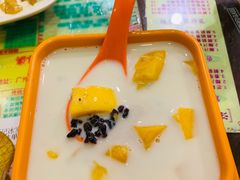 芒果鲜奶紫米露-顺记冰室(宝华路店)