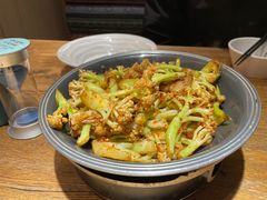 -蜜桃餐厅·伴山(湖滨商业街店)