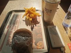 -The Habit Burger Grill 哈比特汉堡(复兴soho店)