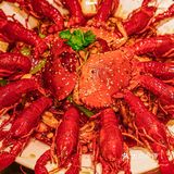 论排队我就服这家必吃榜的小龙虾