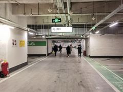 -荟聚西红门购物中心-停车场