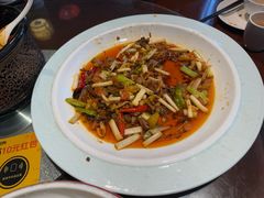 -万重锦·人文川菜馆(骡马市店)