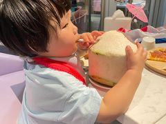 -水桶王国主题餐厅·聚会·生日派对·亲子活动·家庭套餐(亚龙湾希尔顿店)