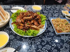 -八两八金·莱芜特色炒鸡(市南漳浦路店)