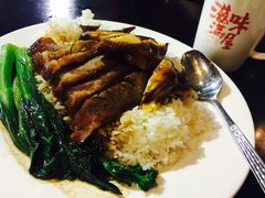 -滋味满屋美食坊(上海街店)
